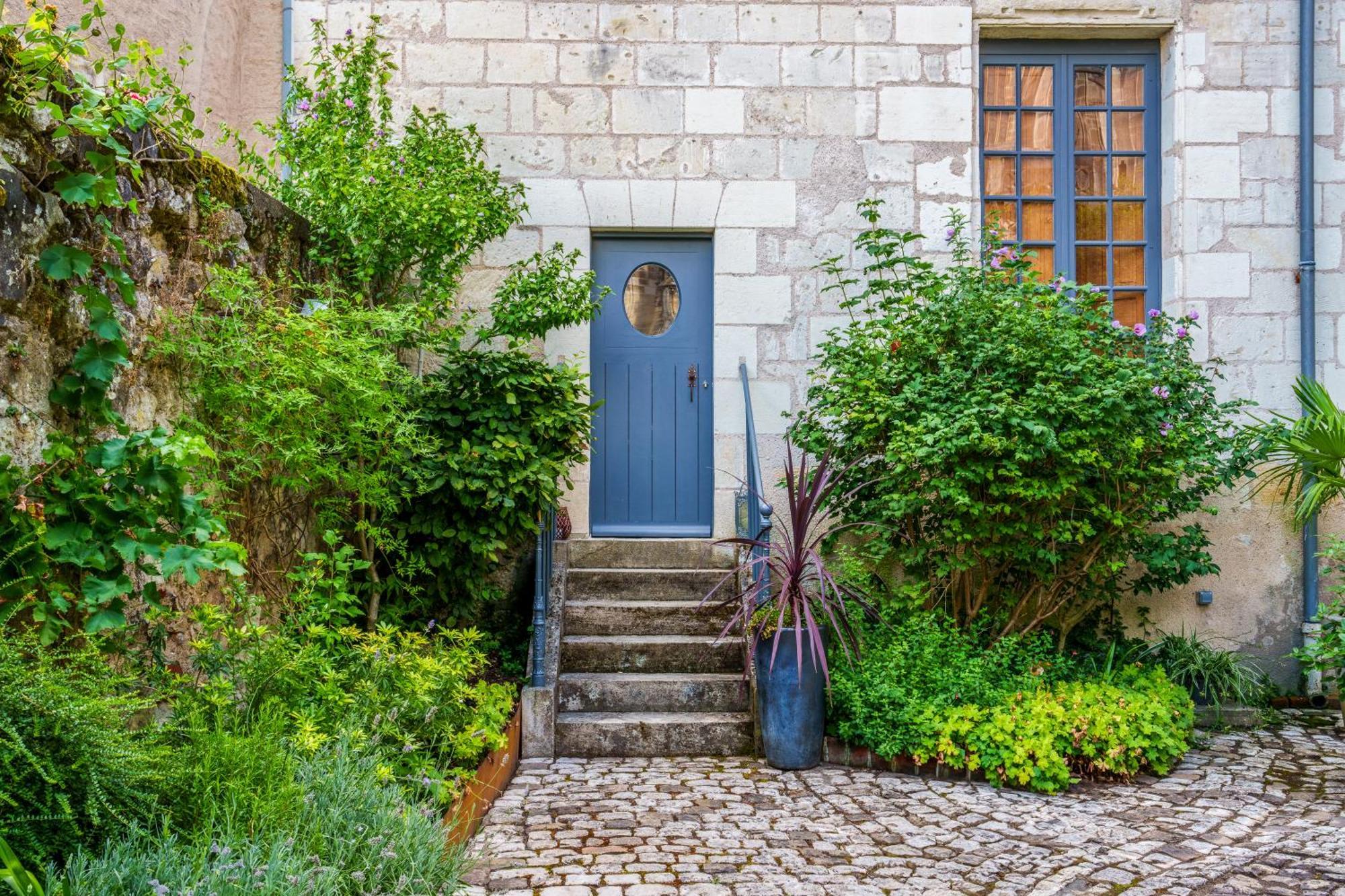 Appartement Raffine Vue Cathedrale, Jardin, Wifi Tours Exterior foto