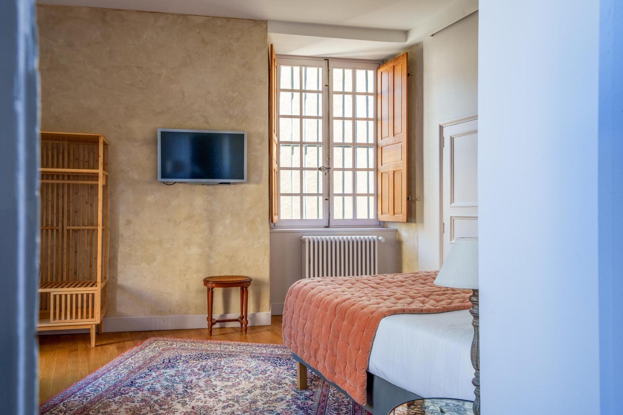 Appartement Raffine Vue Cathedrale, Jardin, Wifi Tours Exterior foto